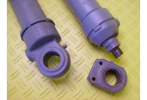 Boring 63 slag 630 Dubbelwerkend, TGL 10906/7